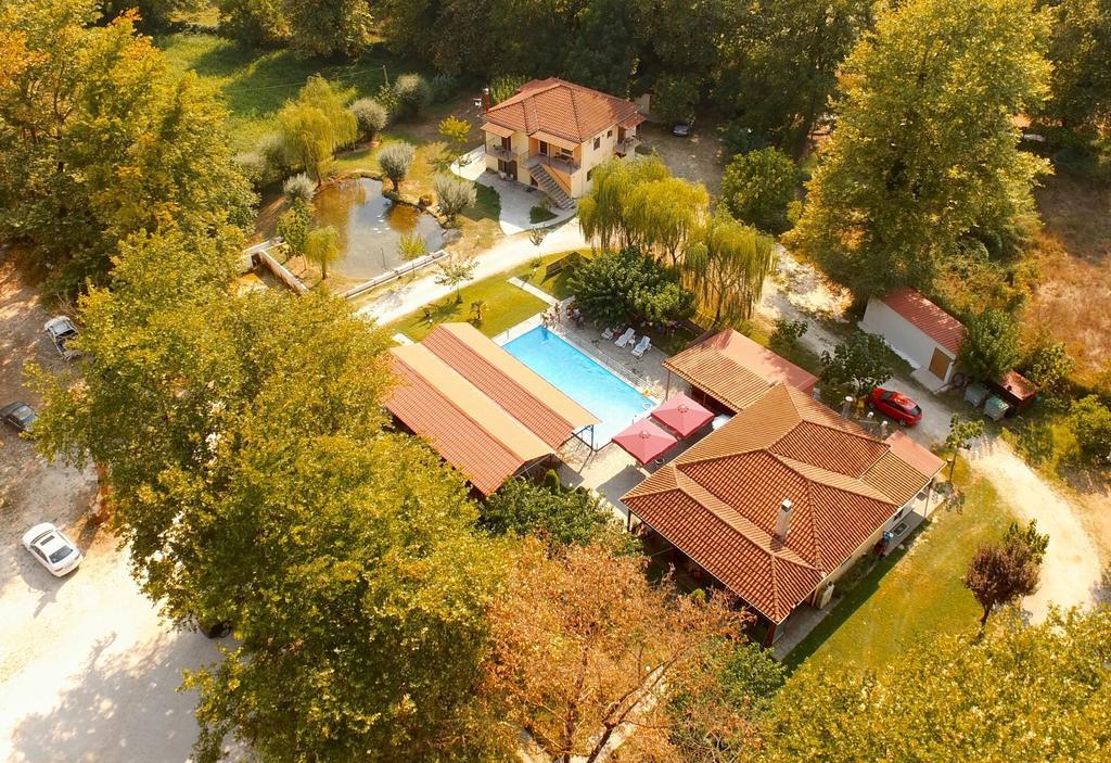 Dipla Sto Potami Hotel Chani Terevou Exterior photo